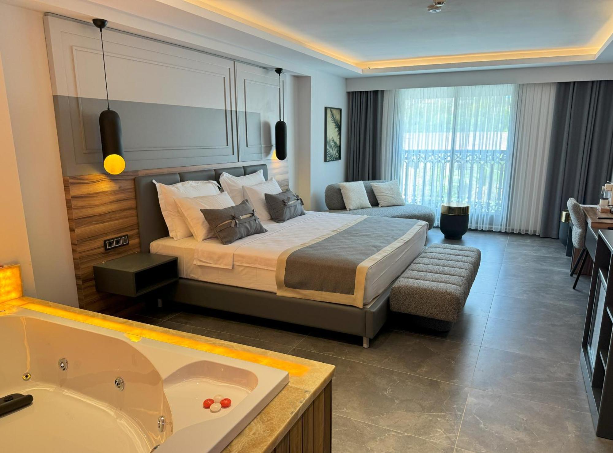 Telmessos City Hotel- Adults Only 费特希耶 外观 照片